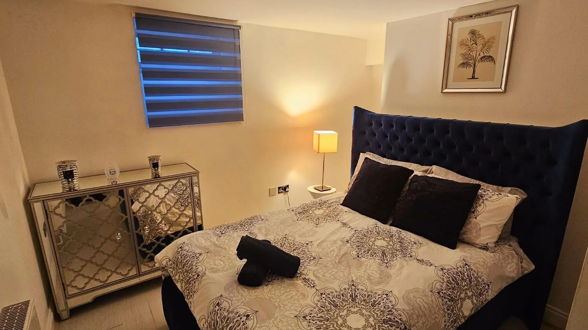 Apartment Spacious, Lovely 2 Bedroom Flat In Woolwich London
